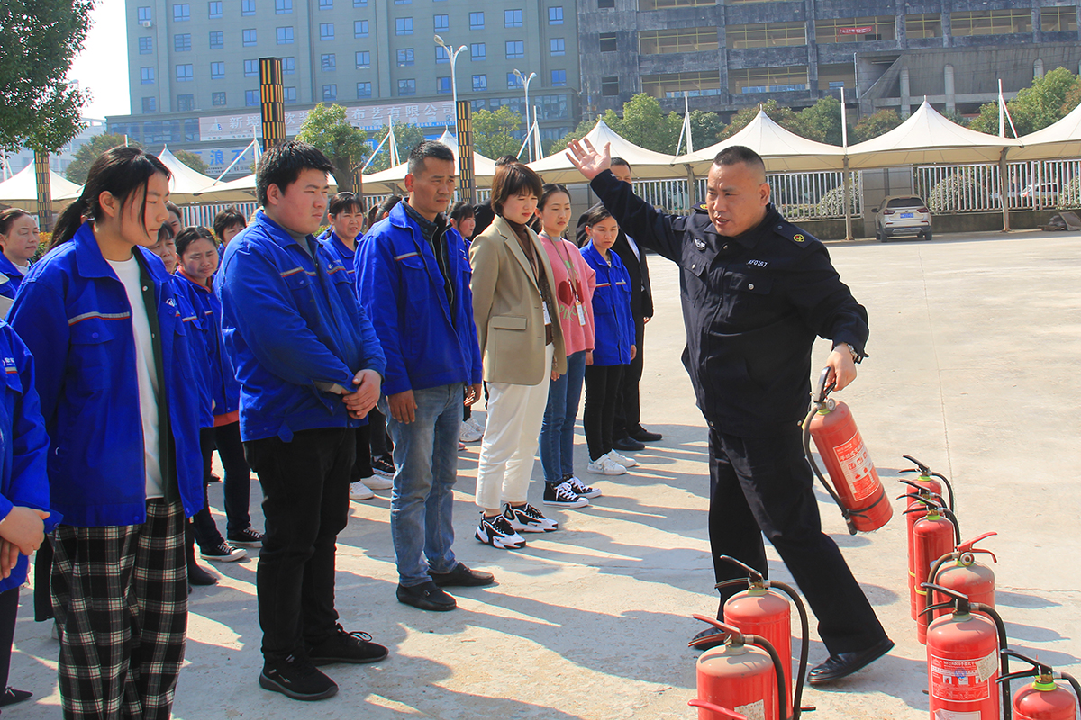 豪家集團(tuán)組織學(xué)習(xí)消防知識，增強(qiáng)消防安全意識